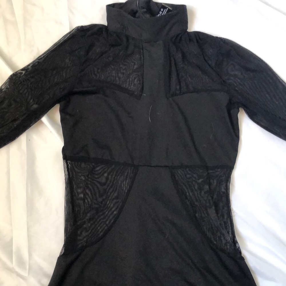 Dress - Picture 2 of 3